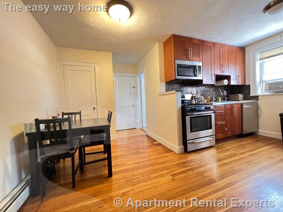 38 Day St, Davis Square